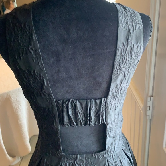 H&M charcoal gray summer event dress. High quality - Picture 4 of 13